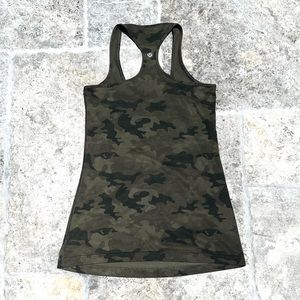 Lululemon camo tank top green